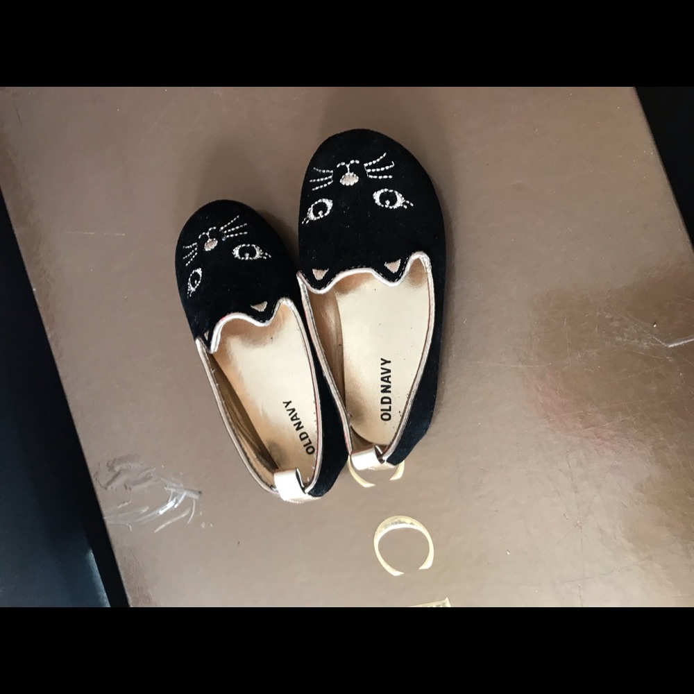 Old Navy cat shoes